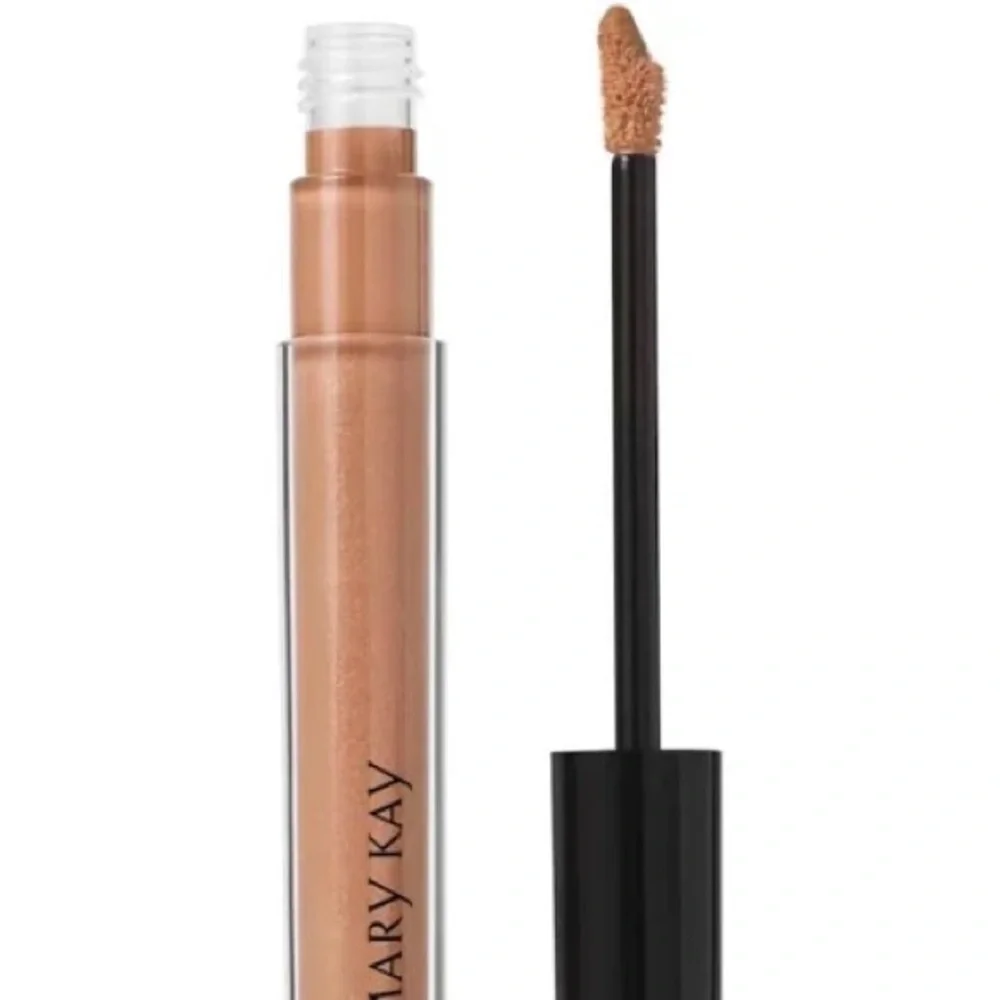 Mary Kay Unlimited Lip Gloss Soft Nude New in Box